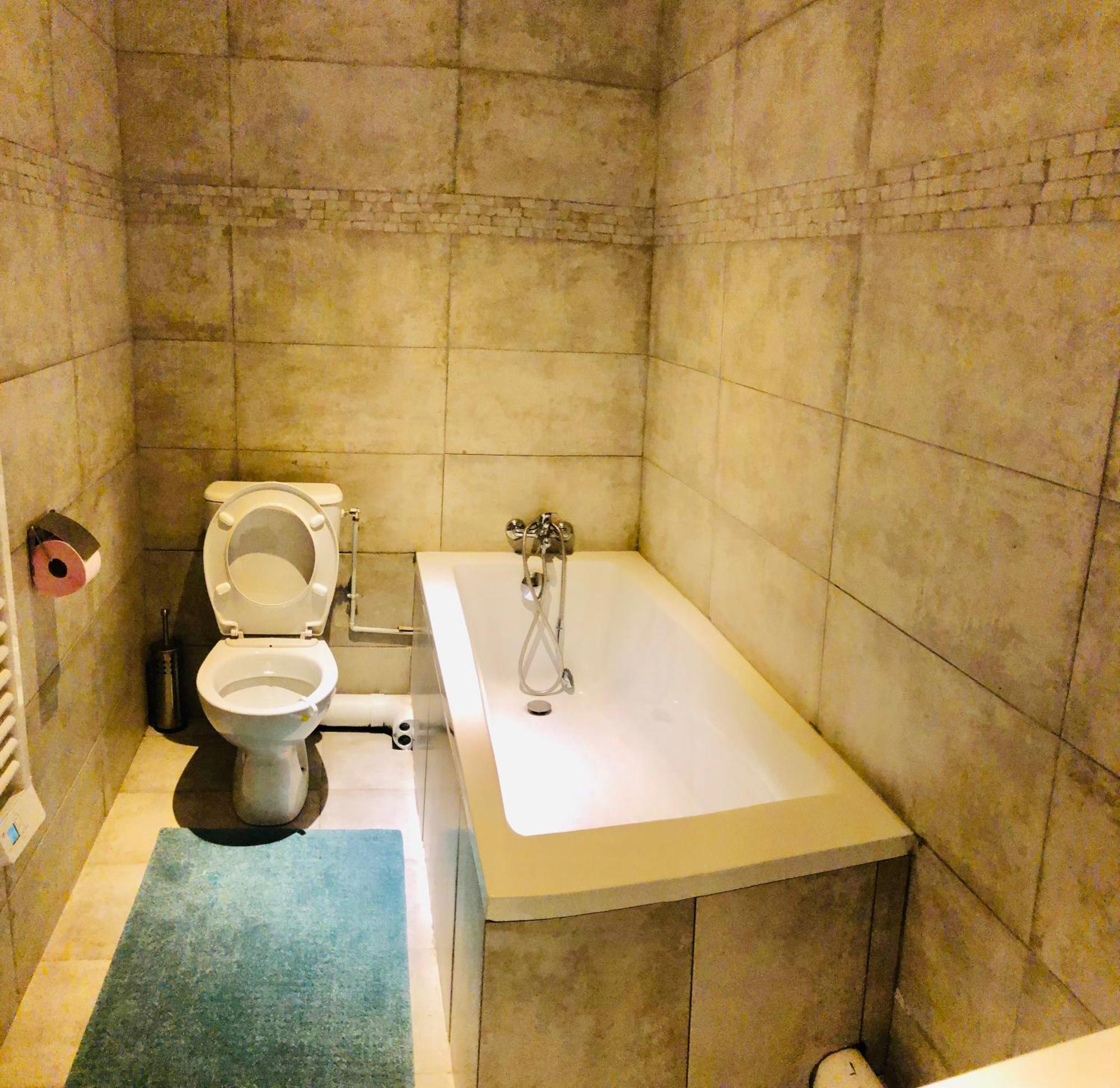 Metro Gambetta Apartment Париж Екстериор снимка